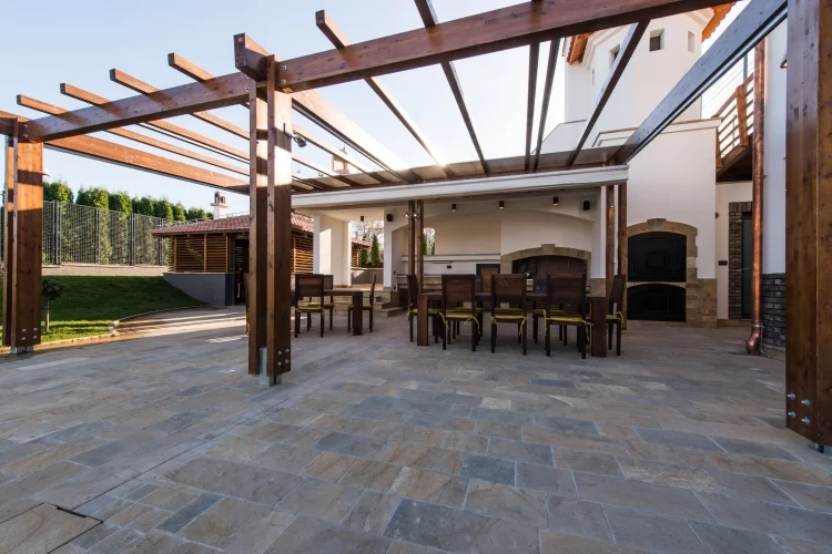 How to Choose the Best Pergola for Your Needs ?