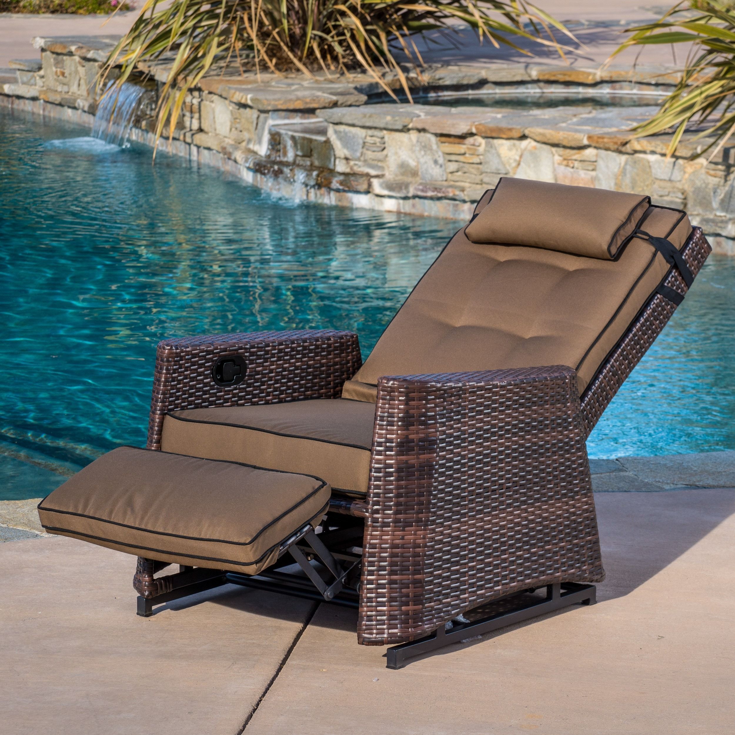 heavy duty pool chairs