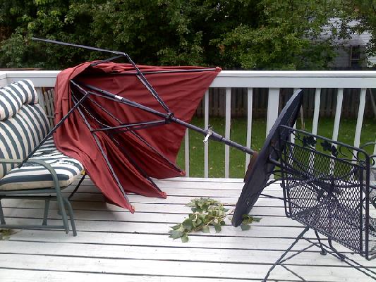 best deck umbrella for wind