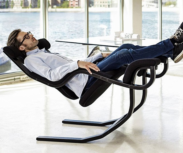 Use stress-relieving technology into recliners