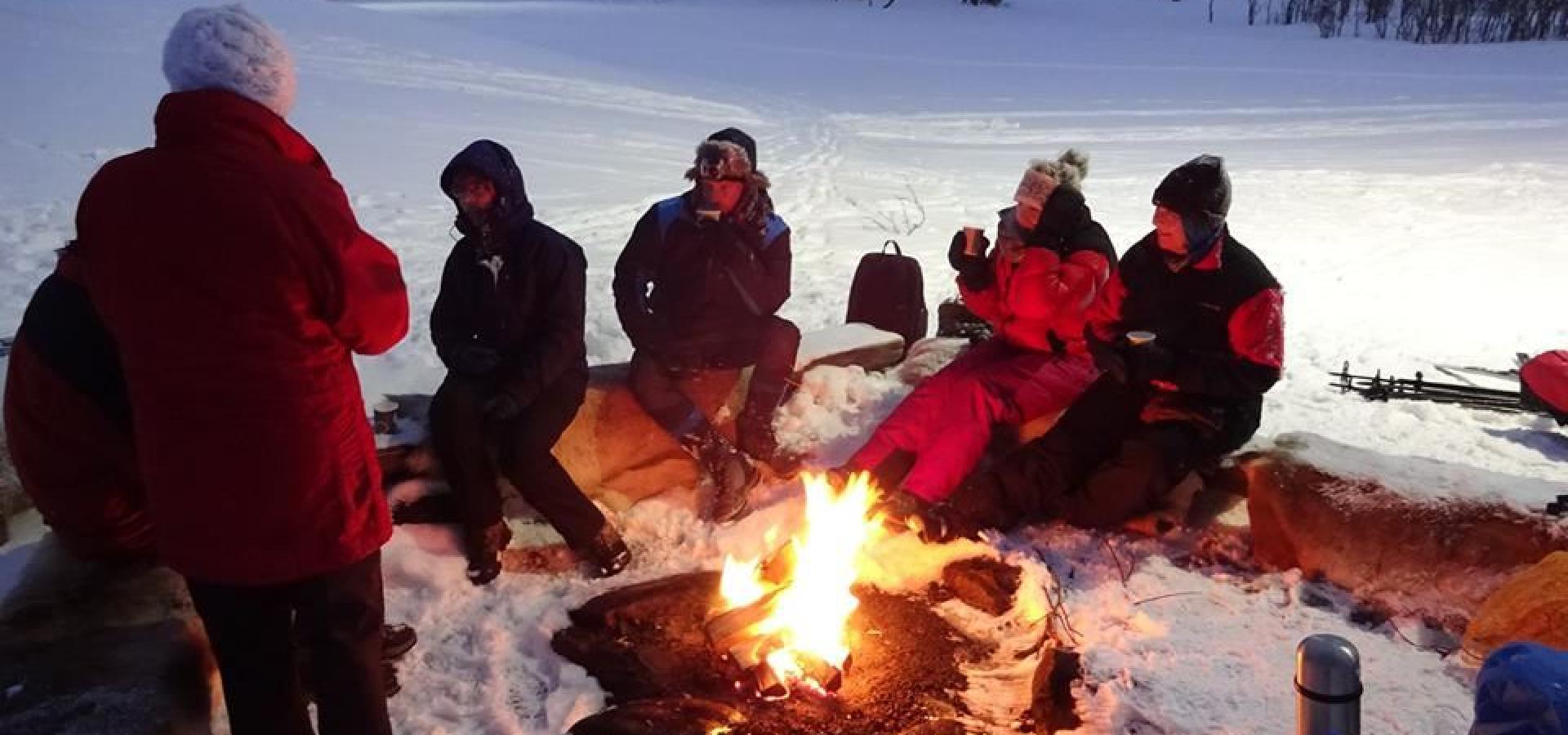 The Ultimate Outdoor Winter Party Guide Don T Let The Cold Weather Stop You
