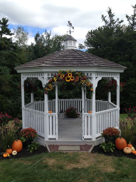 Fall Gazebo Decorating