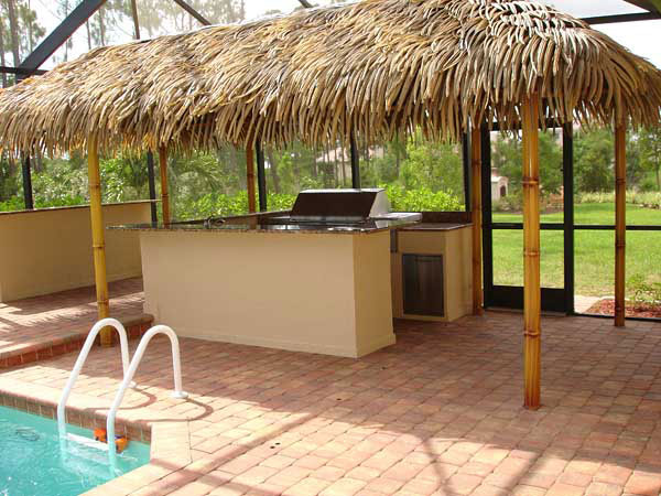 Custom-Outdoor-Kitchenette-Tiki-Hut-2-1